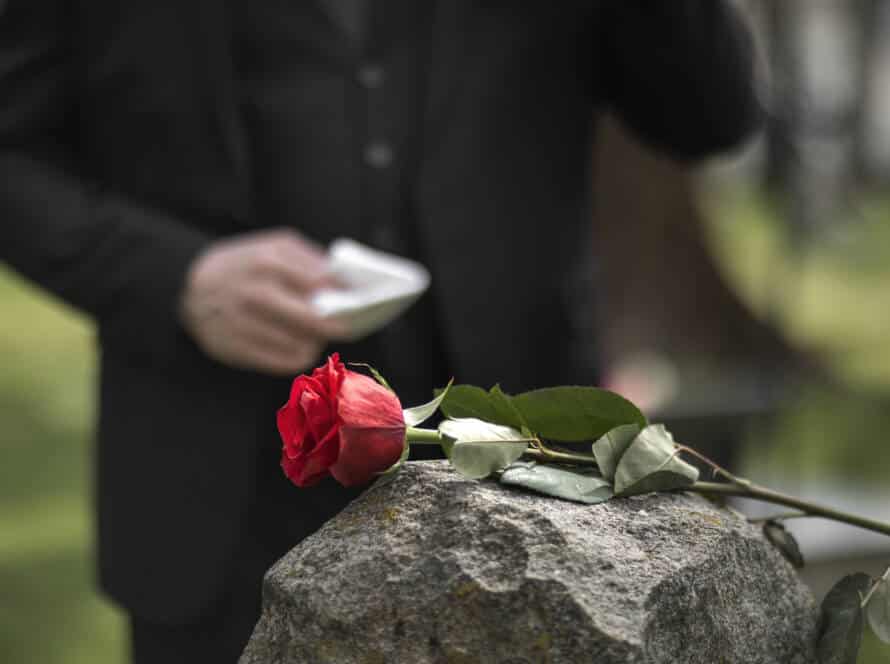 pompes funebres louis uccle inhumation Rapatriement Funérarium