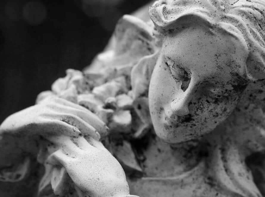 pompes funebres louis uccle inhumation Rapatriement Funérarium