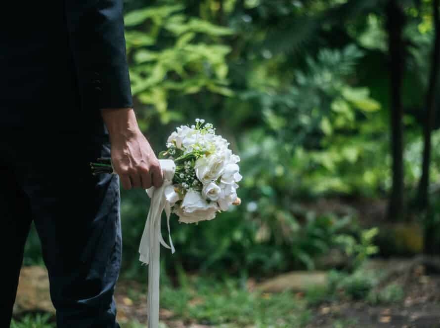 pompes funebres louis uccle inhumation Rapatriement Funérarium
