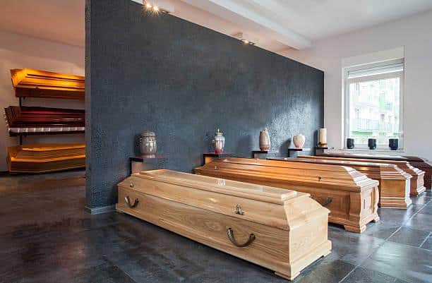 pompes funebres louis uccle inhumation Rapatriement Funérarium WhatsApp Image 2025-06-20 at 16.38.50 (3)
